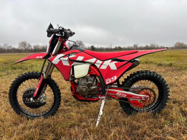 Мотоцикл KИIK (STN) G9 YBS300 PRO (c прогрессией, черный)